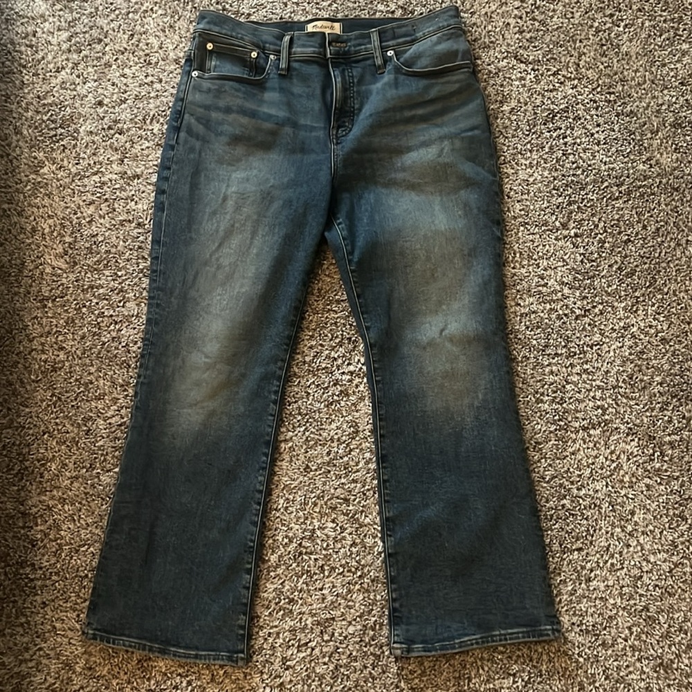 Size 31 - Madewell kickout jeans - barely worn